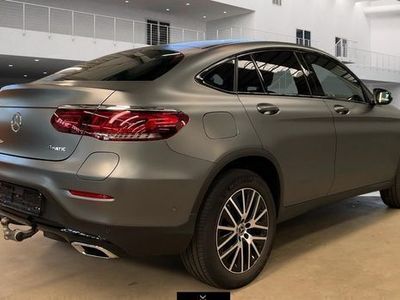 Mercedes GLC300e