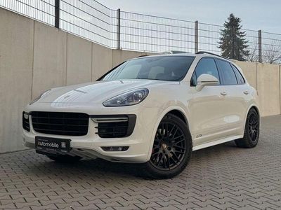 Weiß Gebraucht 2017 Porsche Cayenne GTS Chrono SUV | 45.999 € (Etwas zu teuer)