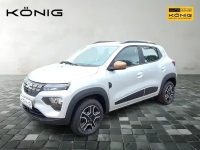 Usata Dacia Spring Extreme 47 kW (65 CV) 2023 Grigio Utilitaria