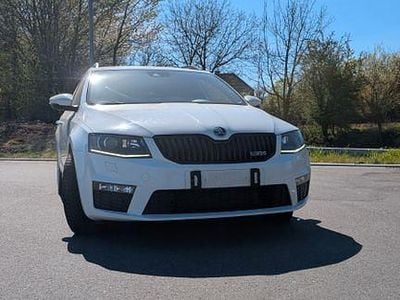 Gebraucht Skoda Octavia RS 184 PS (135 kW) 2013 Weiß Kombi