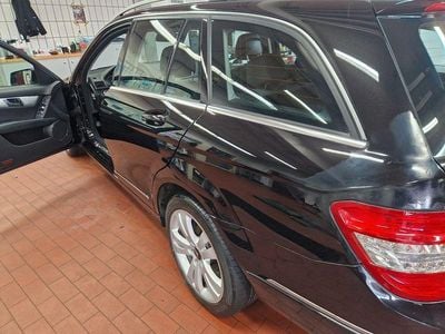 Usata Mercedes C180 156 CV (114 kW) 2010 Nero Berlina
