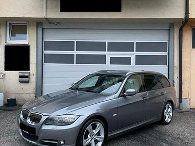Gebraucht BMW 325 204 PS (150 kW) 2011 Grau Kombi