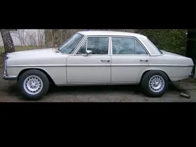 Gebraucht Mercedes W114 120 PS (88 kW) 1972 Limousine