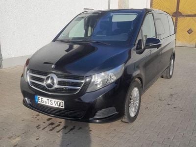 Gebraucht Mercedes V220 Edition 163 PS (119 kW) 2015 Schwarz Van / Kleinbus