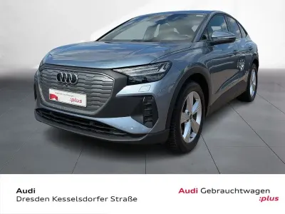Gebraucht Audi Q4 Sportback e-tron Comfort 150 kW (204 PS) 2023 Geysirblau metallic SUV