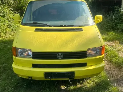 Gebraucht VW T4 78 PS (57 kW) 1994 Gelb Van