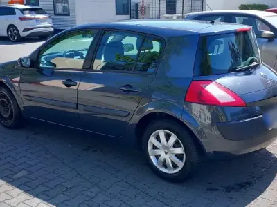 Gebraucht Renault Mégane II 101 PS (74 kW) 2004 Grau Kleinwagen