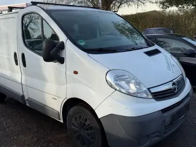 Używany Opel Vivaro 114 KM (83 kW) 2014 Biały Minivan