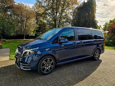 Gebraucht Mercedes V300 Edition 237 PS (174 kW) 2023 Blau Van / Kleinbus