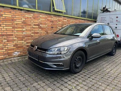 Gebraucht VW Golf VII Sound 150 PS (110 kW) 2017 Grau Kleinwagen