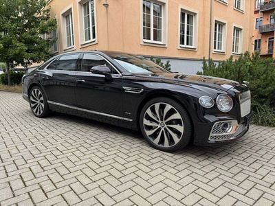 Gebraucht Bentley Flying Spur Mulliner 549 PS (403 kW) 2023 Onyx Limousine