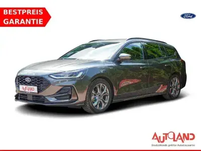 Gebraucht Ford Focus ST-Line 155 PS (114 kW) 2024 Grau Kombi