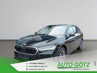 Neu Skoda Superb Selection 204 PS (150 kW) 2025 Schwarz Kombi