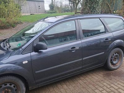 gebraucht Ford Focus Kombilimousine