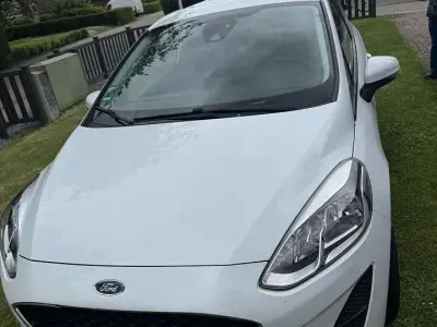 Gebraucht Ford Fiesta Cool & Connect 75 PS (55 kW) 2017 Kleinwagen