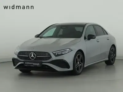 Gebraucht Mercedes A200 Night 163 PS (119 kW) 2025 Manufaktur alpingrau uni Limousine