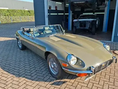 Gebraucht Jaguar E-Type 268 PS (197 kW) 1973 Grün Cabrio