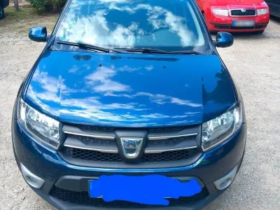 Gebraucht Dacia Sandero Lauréate 90 PS (66 kW) 2016 Blau Limousine