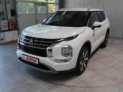 Nouă Mitsubishi Outlander P-HEV Select 306 CP (225 kW) 2026 Alb SUV