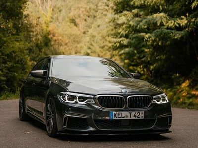 BMW M550