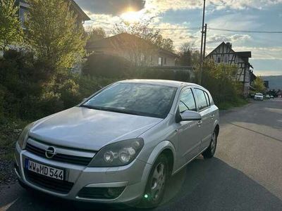 gebraucht Opel Astra Edition (Notverkauf)