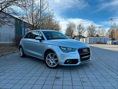 Gebraucht Audi A1 105 PS (77 kW) 2012 Grau Kleinwagen