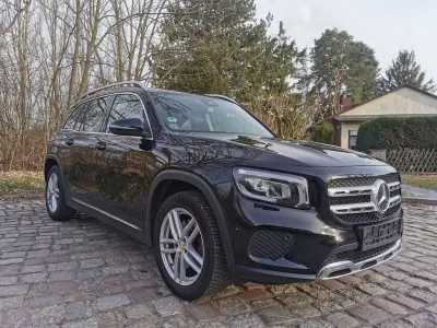 Gebraucht Mercedes GLB200 150 PS (110 kW) 2021 Schwarz SUV