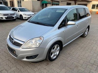 Gebraucht Opel Zafira Edition 120 PS (88 kW) 2008 Silber Van / Kleinbus