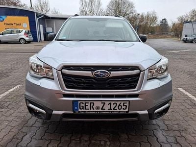 Grau Gebraucht 2017 Subaru Forester Active SUV | 7.000 € (Etwas zu teuer)