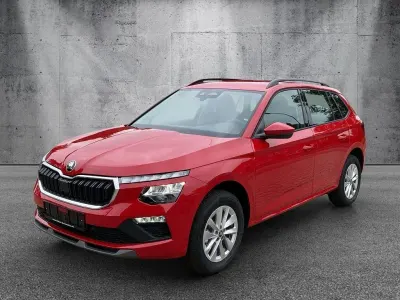 Neu Skoda Kamiq 116 PS (85 kW) 2026 Velvet rot SUV