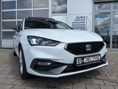 Neu Seat Leon FR 116 PS (85 kW) 2026 Nevada weiß Limousine