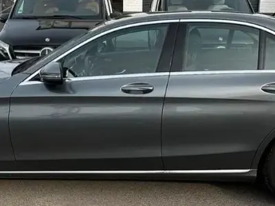 Gebraucht Mercedes C200 184 PS (135 kW) 2016 Grau Limousine