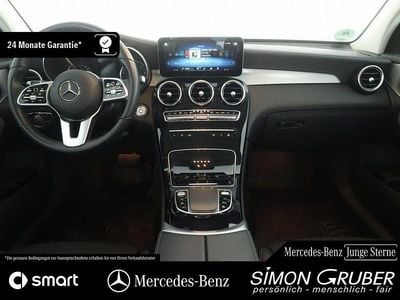 Gebraucht Mercedes GLC220 Style 194 PS (142 kW) 2022 Obsidianschwarz (metallic) SUV