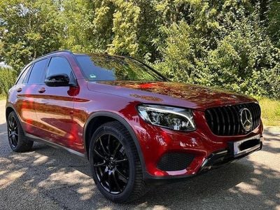 Gebraucht Mercedes GLC250 204 PS (150 kW) 2015 Rot SUV