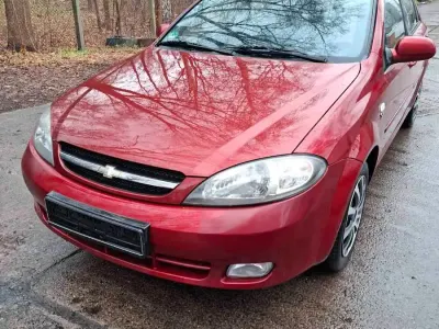 Usata Chevrolet Lacetti 109 CV (80 kW) 2005 Rosso Berlina