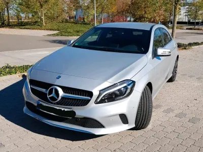 Gebraucht Mercedes A200 Urban 136 PS (100 kW) 2016 Silber Limousine