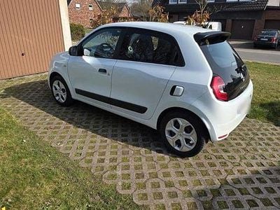 Gebraucht Renault Twingo Intens 65 PS (47 kW) 2020 Weiß Kleinwagen