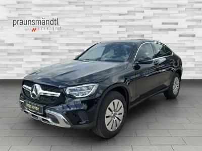Gebraucht Mercedes GLC300e 320 PS (235 kW) 2021 Schwarz SUV
