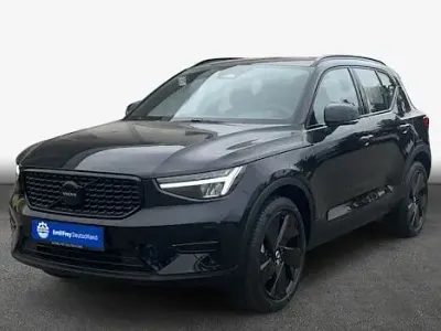 Gebraucht Volvo XC40 Plus 163 PS (119 kW) 2025 Schwarz SUV