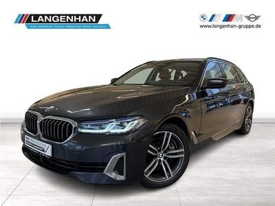 Grau Gebraucht 2022 BMW 530 Sport Line Kombi | 44.902 € (Teuer)