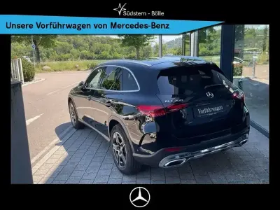 Gebraucht Mercedes GLC200 AMG 204 PS (150 kW) 2026 Schwarz SUV