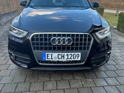 Gebraucht Audi Q3 Design 140 PS (102 kW) 2013 Schwarz SUV