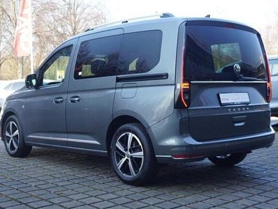 Usata VW Caddy Style 122 CV (89 kW) 2021 Grigio Monovolume
