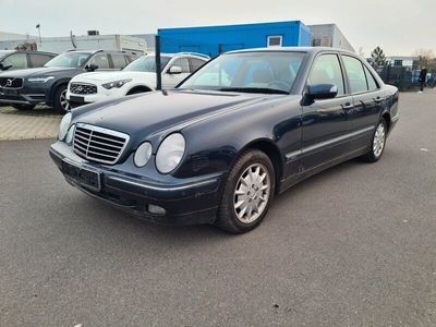 gebraucht Mercedes E240 ELEGANCE