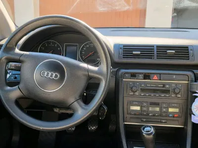 Gebraucht Audi A4 150 PS (110 kW) 2002 Silber Kombi