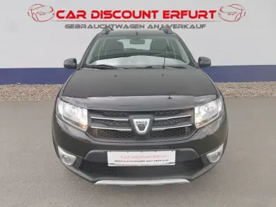 Gebraucht Dacia Sandero Prestige 90 PS (66 kW) 2015 Schwarz Limousine