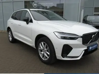 Gebraucht Volvo XC60 Plus 250 PS (183 kW) 2025 Weiß SUV