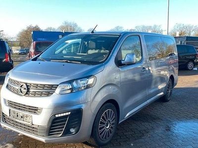 Grau Gebraucht 2020 Opel Vivaro Van / Kleinbus | 16.000 € (Guter Preis)