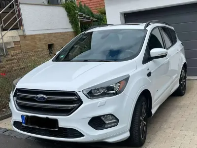 Gebraucht Ford Kuga ST-Line 179 PS (131 kW) 2017 Weiß SUV