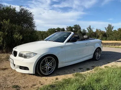 Gebraucht BMW 135 Cabriolet Sport Line 306 PS (225 kW) 2012 Weiß Cabrio